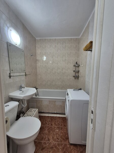 Dorobanti, str.Londra, balcon,loc parcare suprateran inclus